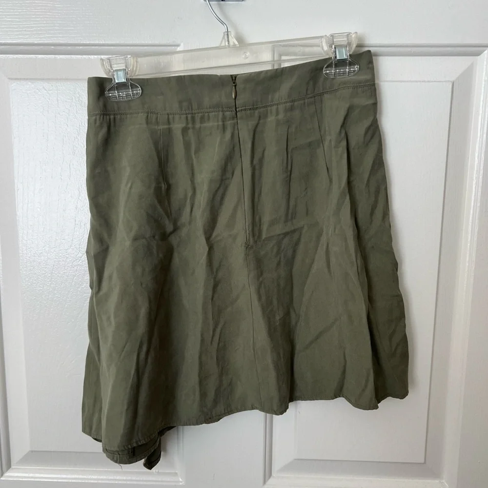 BCBG Skirt - Picture 4 of 6